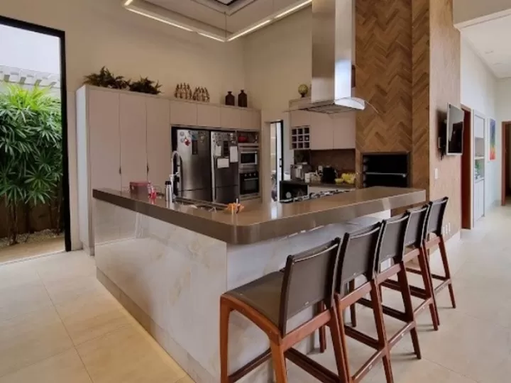 Casa Térrea 3 Suítes 217 m² Jardins Atenas - Foto 9